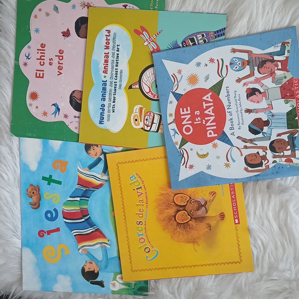 5 Spanish Scholastic Children's Books Lot